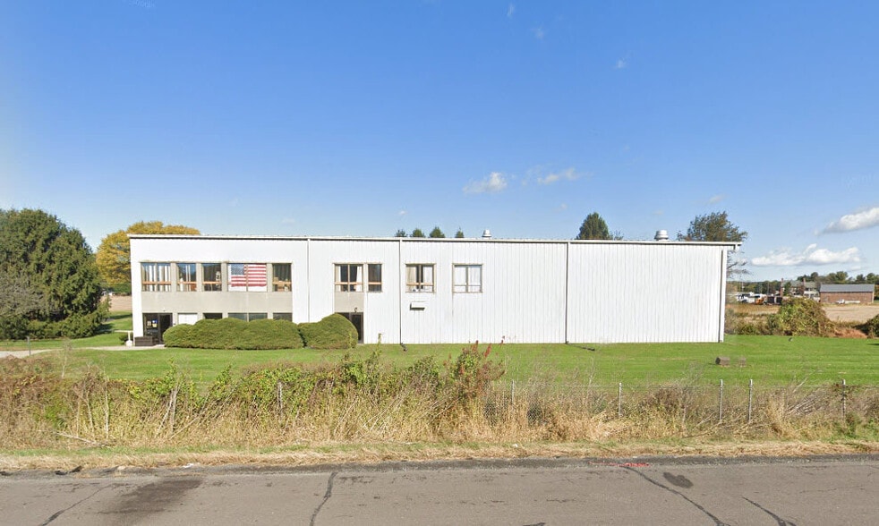 Primary Photo Of 8020 Mine St, Fogelsville Office For Lease