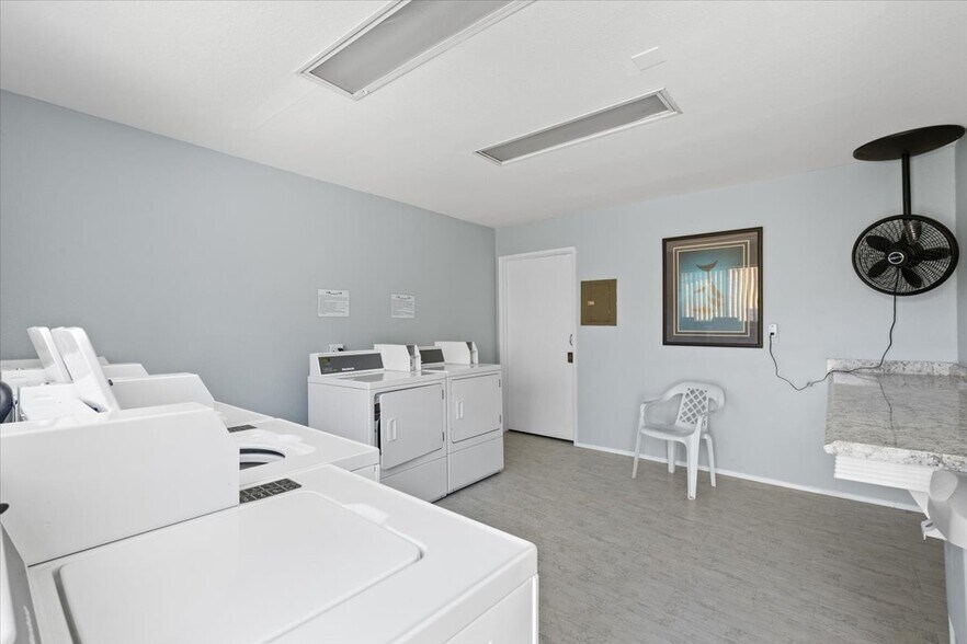 More Photos Of 4250 Beyer Blvd, San Ysidro Apartments For Sale