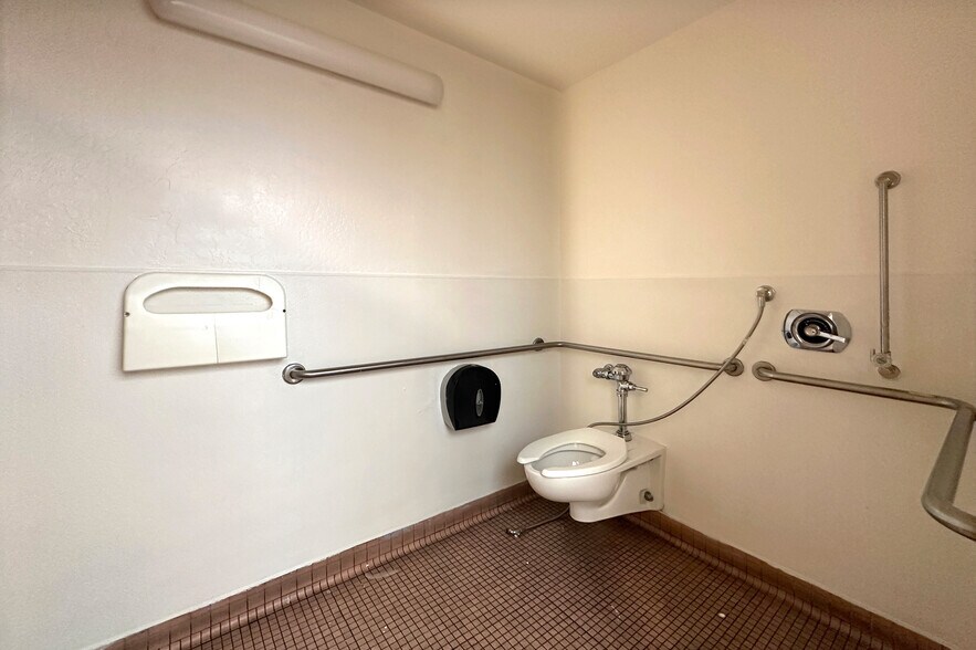 More Photos Of 2320 Channing Way, Berkeley Office For Sale