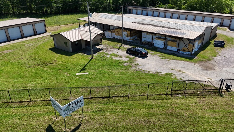 More Photos Of 118 E US Highway 69, Point Self Storage For Sale