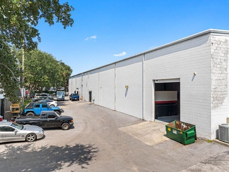 More Photos Of , Largo Industrial For Sale