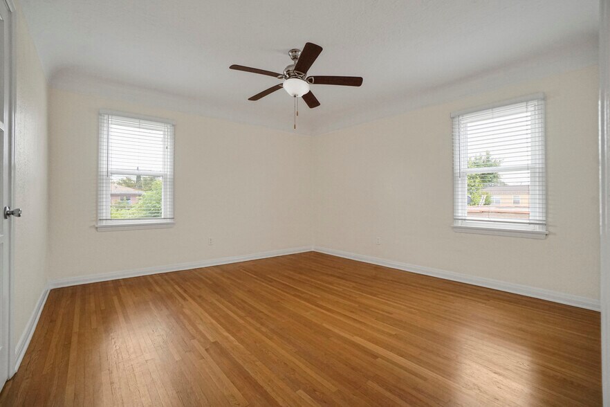 More Photos Of 2250 Magnolia Ave, Long Beach Multifamily For Sale
