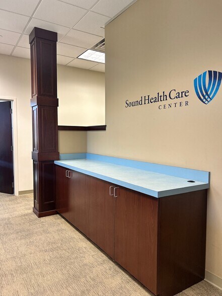 More Photos Of 463 Tremont St W, Port Orchard Medical For Lease