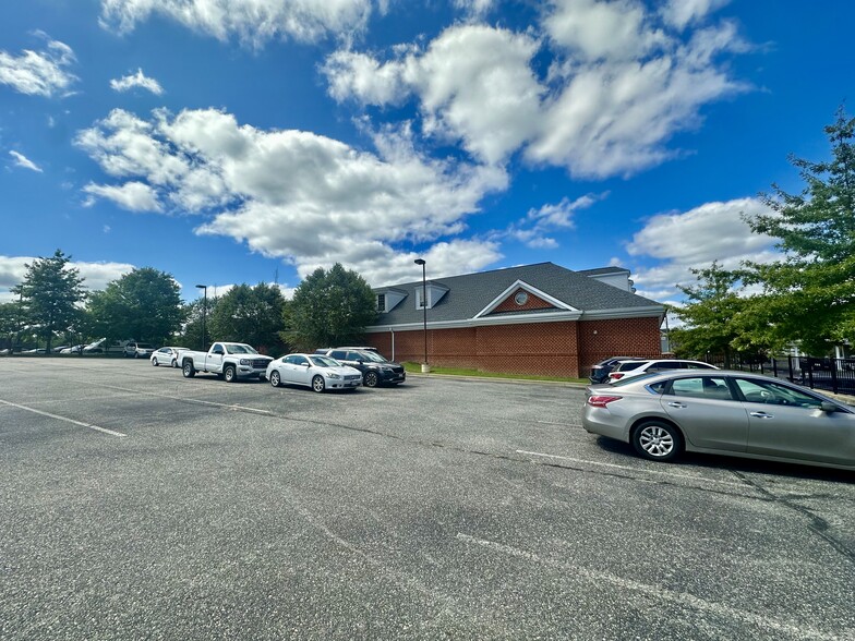 More Photos Of 6700 Crain Hwy, La Plata Storefront For Sale