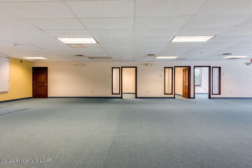 More Photos Of 832 Airport Rd, Hazle Township Medical For Sale