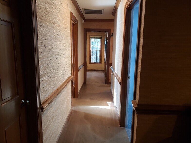 More Photos Of 411 Andrews Rd, Durham Office For Sale