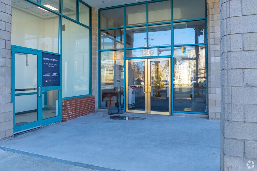 More Photos Of 120 Beacon St, Somerville Office For Lease