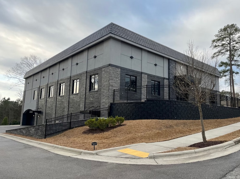 Primary Photo Of 4550 Preslyn Dr, Raleigh Light Distribution For Lease