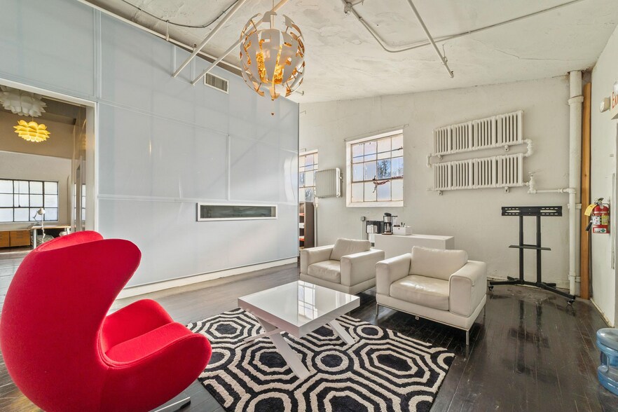 More Photos Of 1027 S Clinton Ave, Trenton Office For Sale