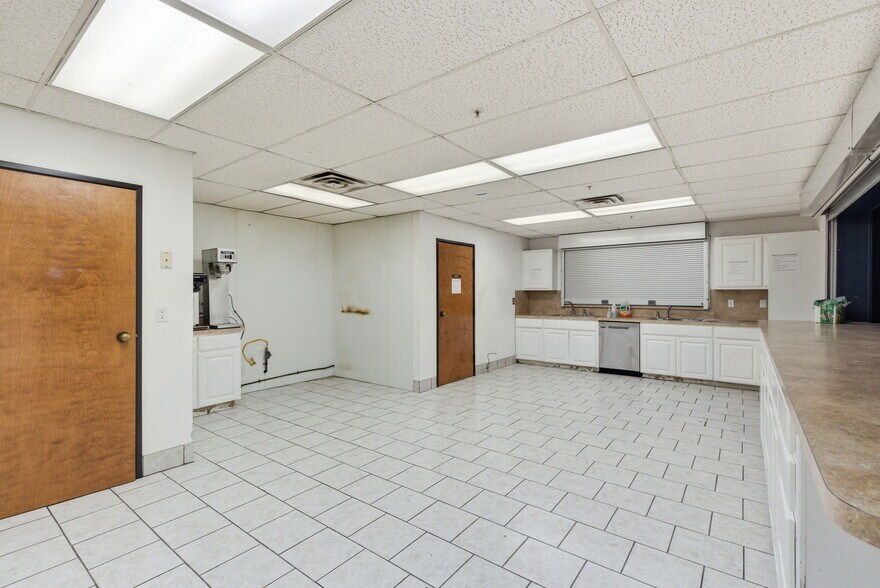 More Photos Of 129 Ranch House rd, Willow Park Specialty For Sale