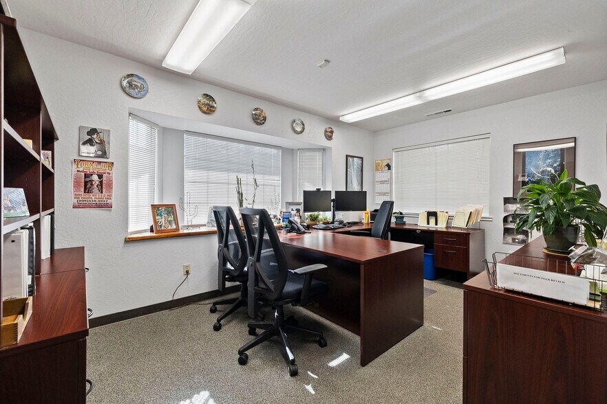 More Photos Of 21663 Brian Ln, Sonora Office Residential For Lease