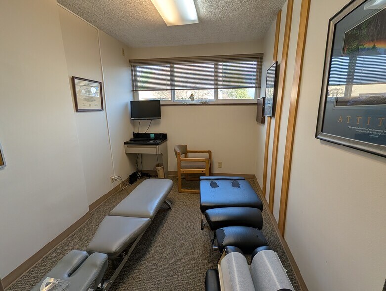 More Photos Of 700 Murdock St, Sedro Woolley Office For Sale