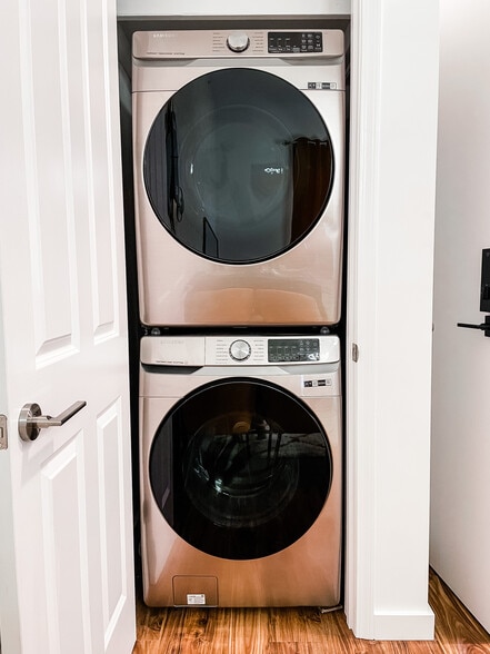 More Photos Of 916 Buchanan St, Nashville Apartments For Sale