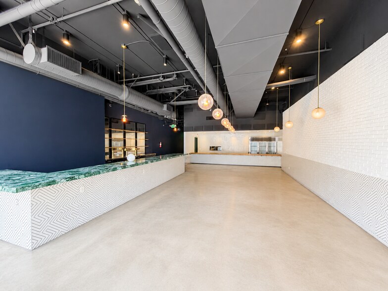 More Photos Of 235 S San Pedro St, Los Angeles Apartments For Lease