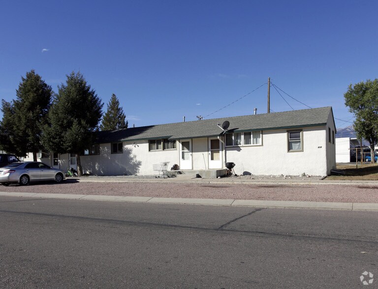 More Photos Of 412-422 Arrawanna St, Colorado Springs Apartments For Sale