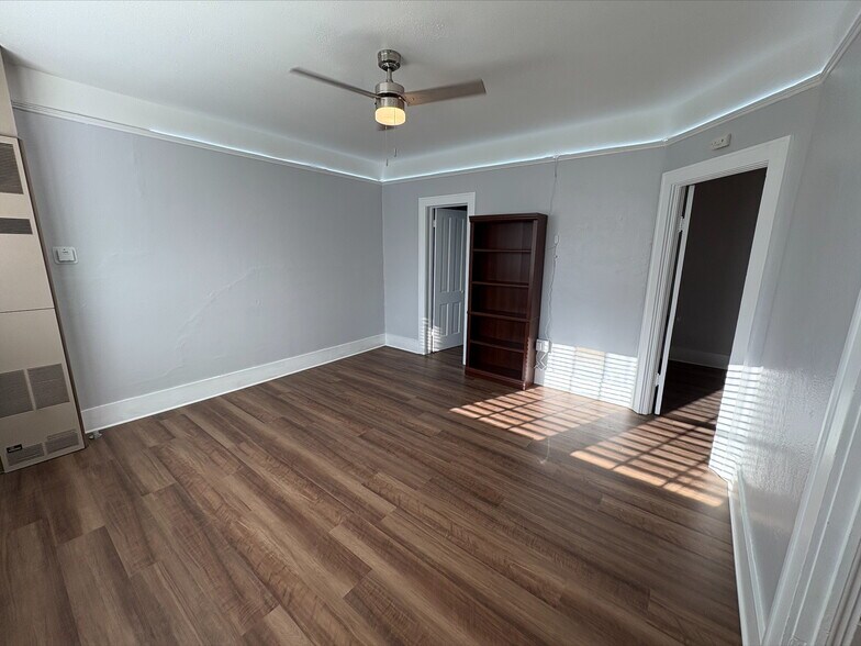 More Photos Of , Albany Unknown For Sale