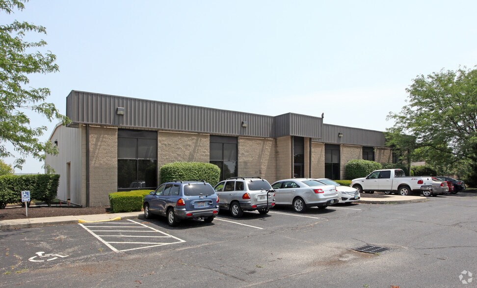 Primary Photo Of 6901 Americana Pky, Columbus Light Distribution For Lease
