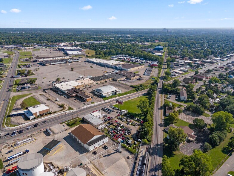 More Photos Of 3479-3481 W Broad St, Columbus Freestanding For Sale