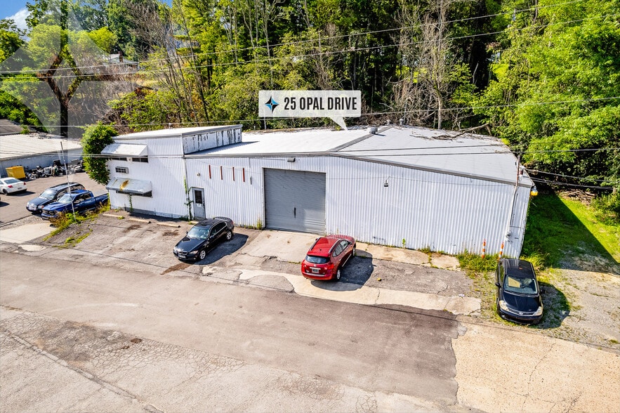 Primary Photo Of 25 Opal Dr, Fairmont Warehouse For Sale