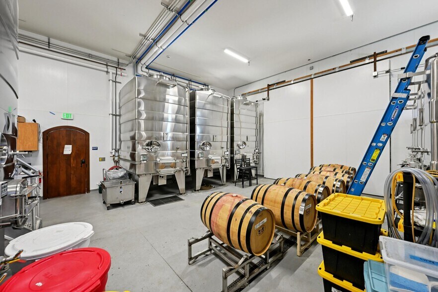 More Photos Of 1096 Hardman Ave, Napa Winery Vineyard For Sale