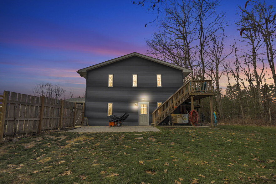 More Photos Of 106 Carr St, Nicholson Assisted Living For Sale