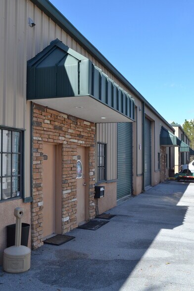 More Photos Of 2306-2390 Old Combee Rd, Lakeland Unknown For Lease