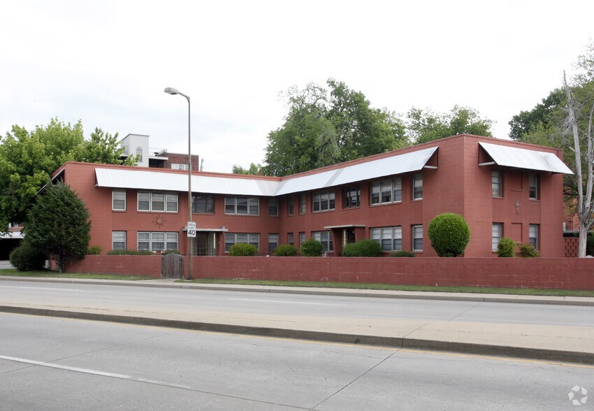 Primary Photo Of 1920 S Cheyenne Ave, Tulsa Apartments For Sale