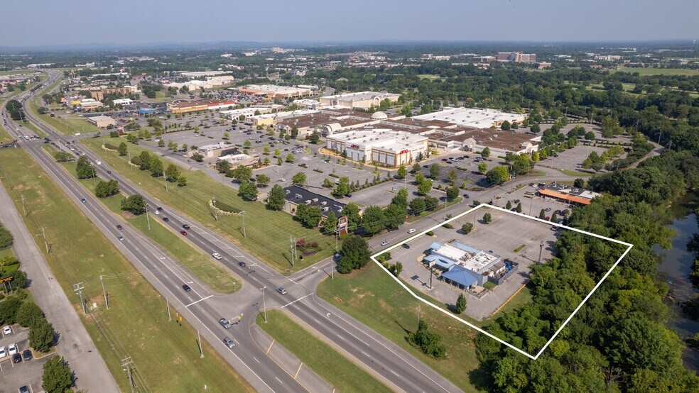 More Photos Of 210 Stones River Mall Blvd, Murfreesboro Freestanding For Lease