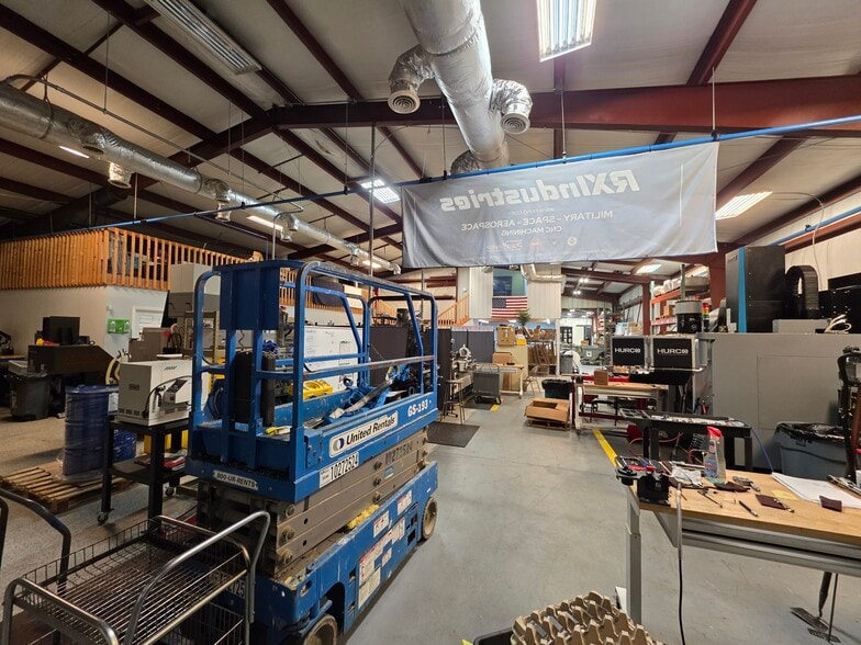 More Photos Of 16 Finch St, Hilton Head Warehouse For Sale