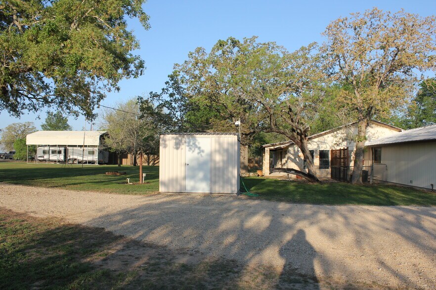 More Photos Of 986 Shiloh Rd, Bastrop Land For Sale