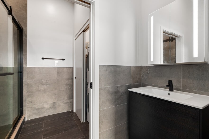 More Photos Of 952 Broadway, Bayonne Apartments For Sale