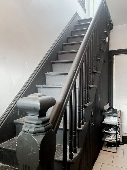 More Photos Of 72 1/2 Henry Ave, Newburgh Apartments For Sale