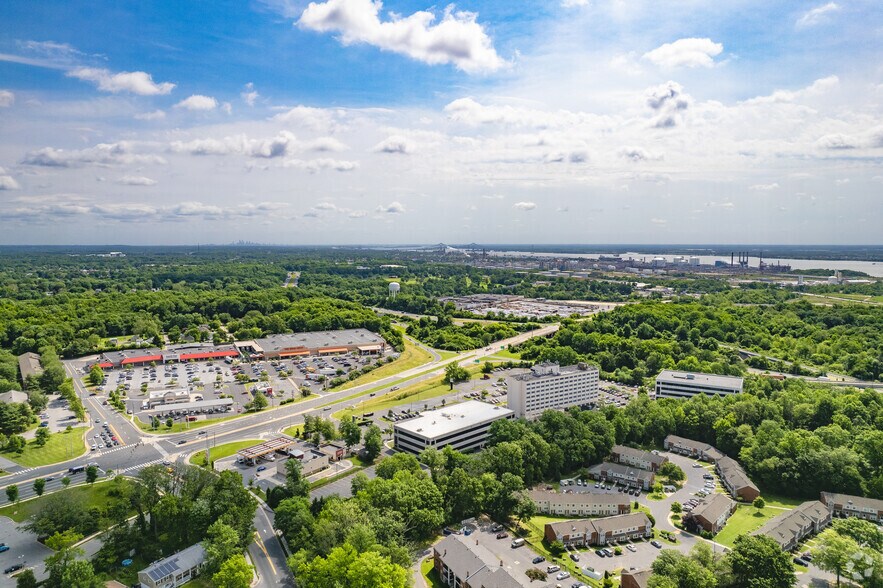 More Photos Of 650 Naamans Rd, Claymont Office For Sale