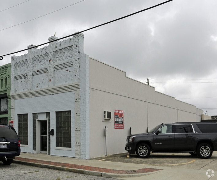 More Photos Of 123 S Railroad Ave, Dunn General Retail For Sale