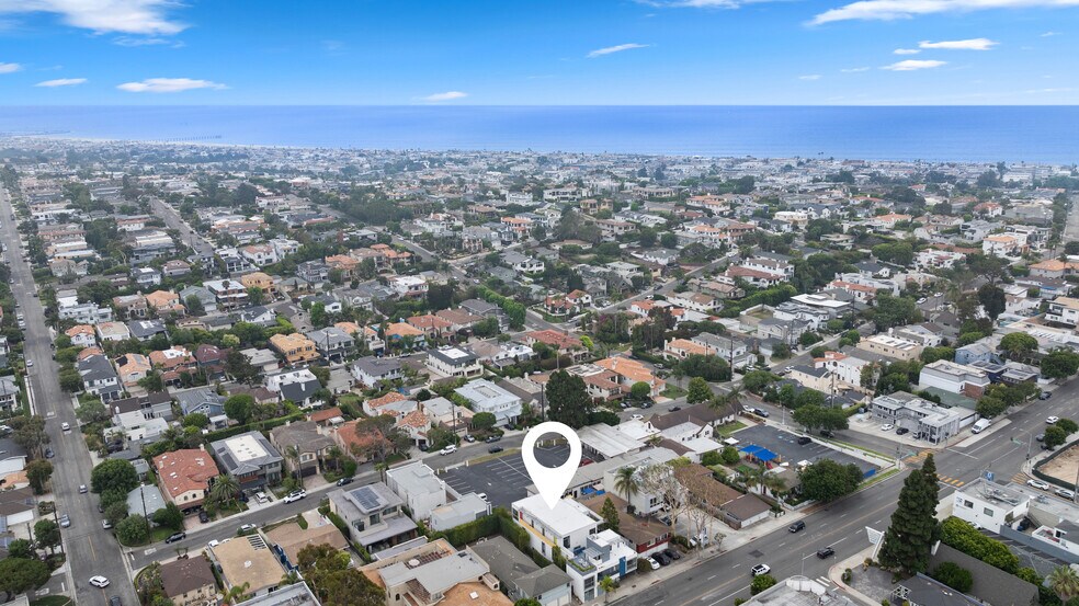 More Photos Of 930-932 Manhattan Beach Blvd, Manhattan Beach Office Residential For Sale