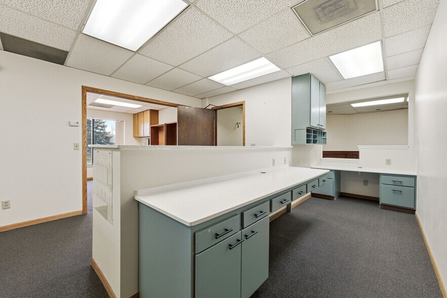More Photos Of 201 E 5900 S, Murray Medical For Lease