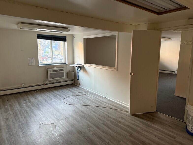 More Photos Of 100-108 35th St, Union City Apartments For Sale