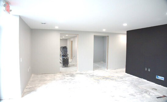 More Photos Of 3401-3435 Hiawatha Ave S, Minneapolis Warehouse For Sale