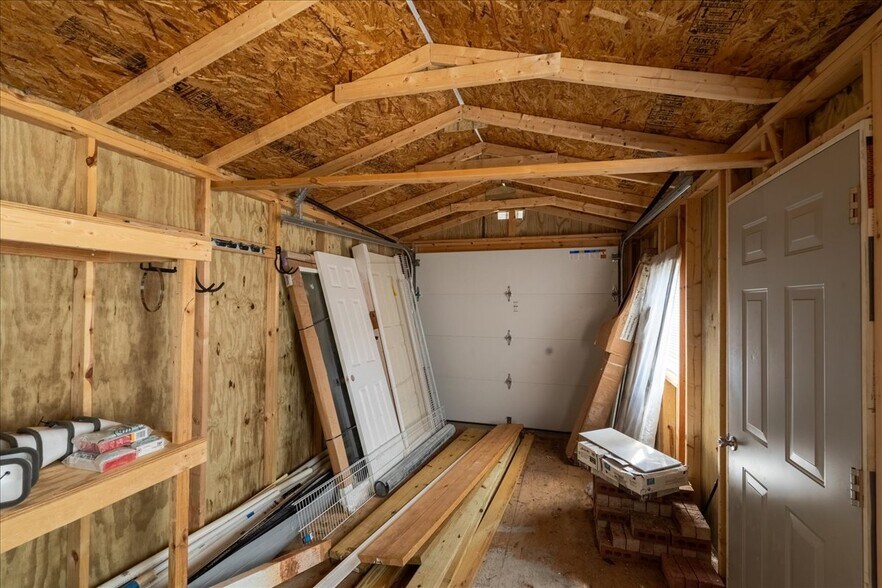 More Photos Of 1701 Hawthorne Ave, College Park Apartments For Sale
