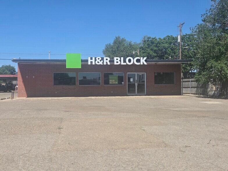 More Photos Of 220 S McMasters St, Amarillo Freestanding For Sale