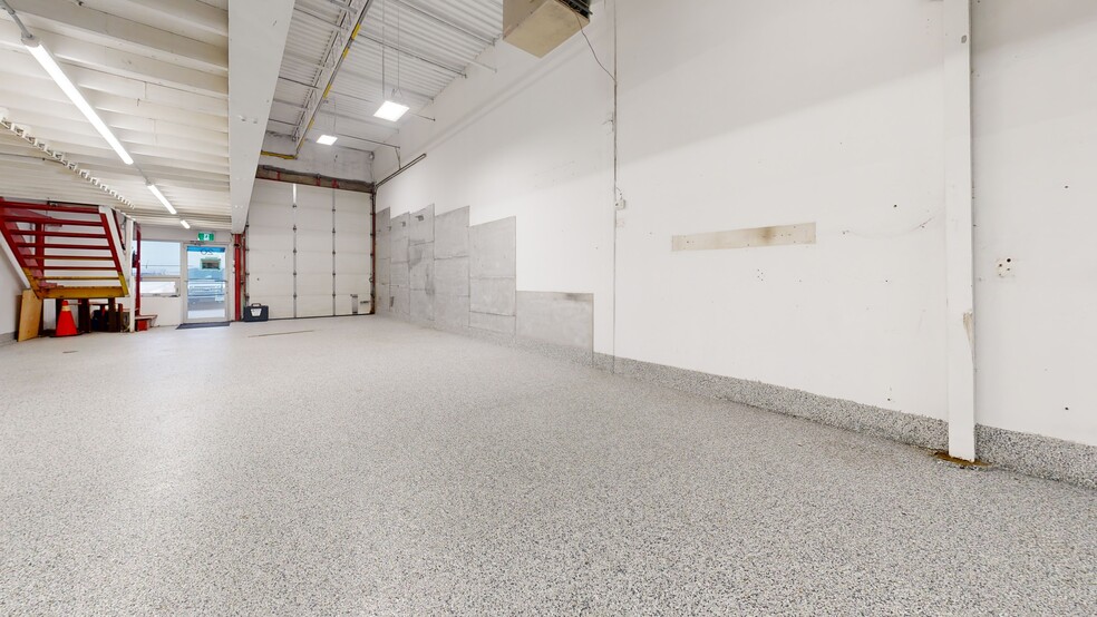 More Photos Of 1333 Boundary Rd, Oshawa Service For Lease