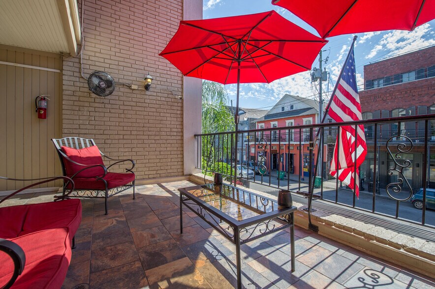 More Photos Of 519 Frenchmen St, New Orleans Hotel For Sale