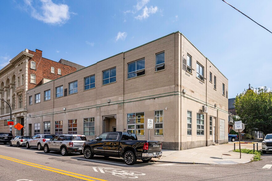 Primary Photo Of 531 Virginia St, Buffalo Apartments For Sale