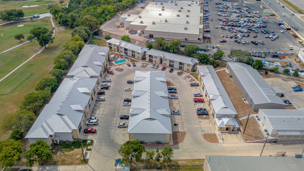 More Photos Of 1407 Sidney Baker St, Kerrville Apartments For Sale