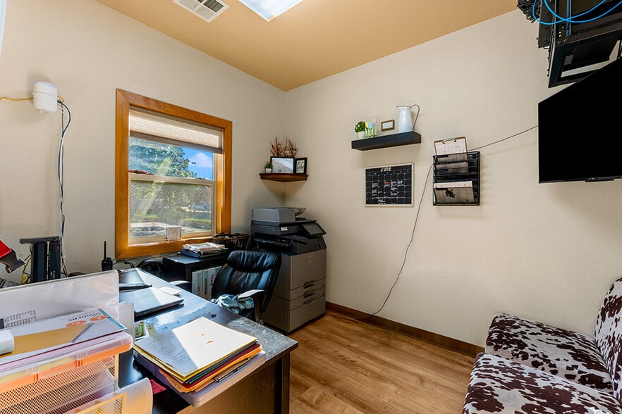 More Photos Of 1463 E Star Dr, Meridian Daycare Center For Sale