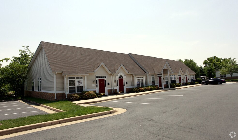 More Photos Of 20604 Gordon Park Sq, Ashburn Medical For Sale