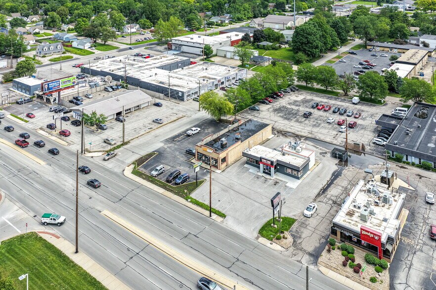 More Photos Of 5527 N Keystone Ave, Indianapolis Restaurant For Sale