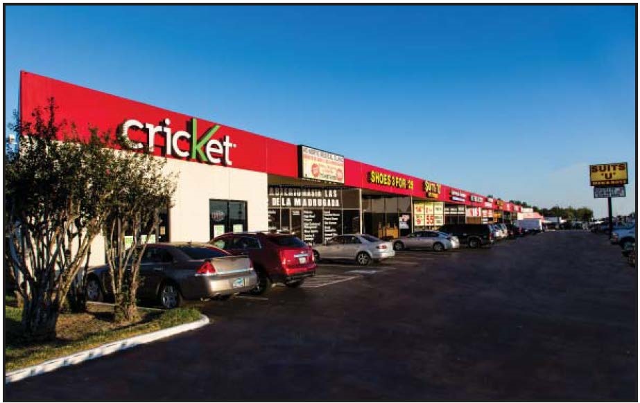 Primary Photo Of 7000 North Fwy, Houston Storefront Retail Office For Lease