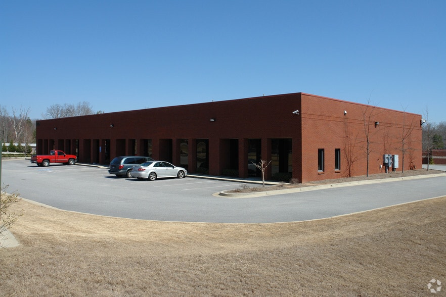Primary Photo Of 5207 Belle Wood Ct, Buford Warehouse For Sale
