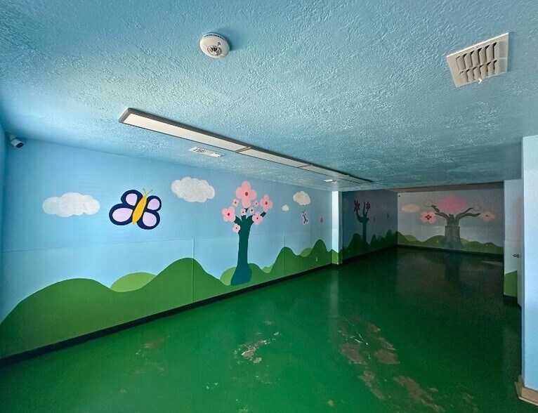 More Photos Of 3206 Longmire Dr, College Station Loft Creative Space For Lease